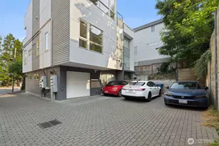 3817 Gilman Ave W, Seattle, WA 98199 - Photo 3