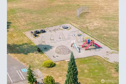 15807 Lawrence Place SE, Yelm, WA 98597 - Photo 29