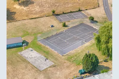 15807 Lawrence Place SE, Yelm, WA 98597 - Photo 31