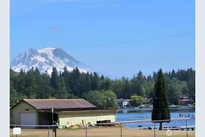 15807 Lawrence Place SE, Yelm, WA 98597 - Photo 3