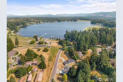 15807 Lawrence Place SE, Yelm, WA 98597 - Photo 35