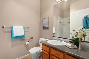 1900 Alaskan Wy, Seattle, WA 98101 - Photo 21