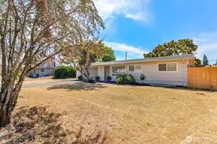 1218 140 St E, Tacoma, WA 98445 - Photo 3