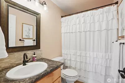 1601 E 4th Way, La Center, WA 98629 - Photo 25