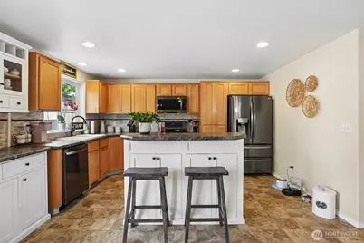 1601 E 4th Way, La Center, WA 98629 - Photo 9