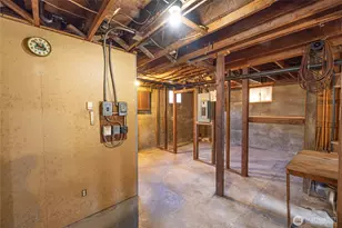 917 13th St, Bellingham, WA 98225 - Photo 29