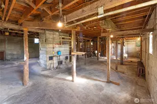 917 13th St, Bellingham, WA 98225 - Photo 27