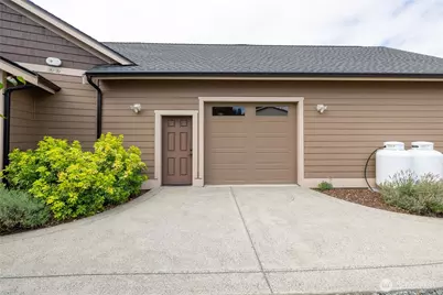 429 Cessna Court E, Eatonville, WA 98328 - Photo 37