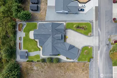 429 Cessna Court E, Eatonville, WA 98328 - Photo 39