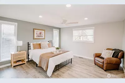 1052 E Robinhood Drive, Arlington, WA 98223 - Photo 19