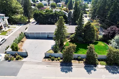 8205 NE 128th Street, Kirkland, WA 98034 - Photo 1