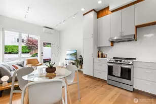 637 13th Ave E, Seattle, WA 98102 - Photo 9