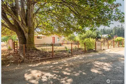 1134 W 18th Street, Port Angeles, WA 98363 - Photo 3