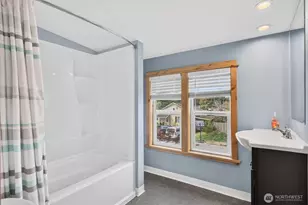 320 Roake Ave NE, Castle Rock, WA 98611 - Photo 27