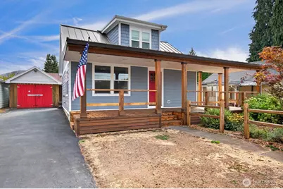 320 Roake Avenue NE, Castle Rock, WA 98611 - Photo 1