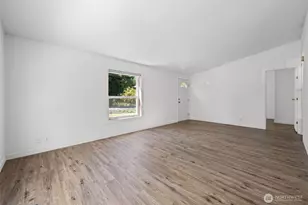 11607 Golden Given Rd E, Tacoma, WA 98445 - Photo 11
