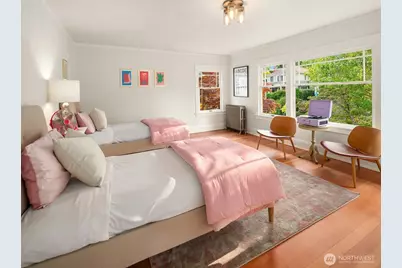 2332 33rd Avenue S, Seattle, WA 98144 - Photo 29