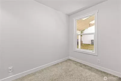 8823 S Yakima Avenue, Tacoma, WA 98444 - Photo 17