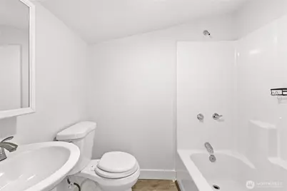 8823 S Yakima Avenue, Tacoma, WA 98444 - Photo 31