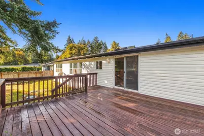 5320 Erlands Point Road NW, Bremerton, WA 98312 - Photo 29