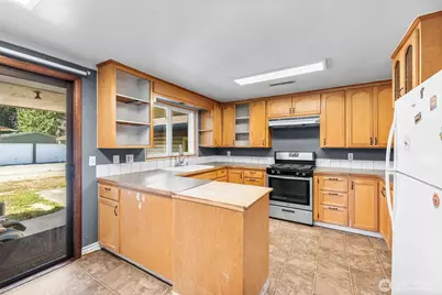 849 Burlingame Road, Mount Vernon, WA 98274 - Photo 5