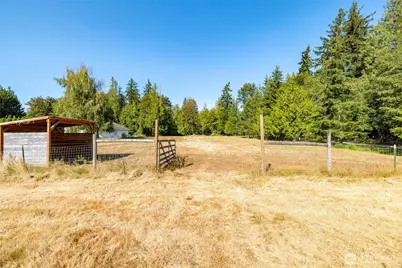 849 Burlingame Road, Mount Vernon, WA 98274 - Photo 29
