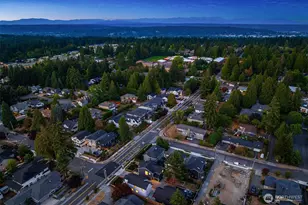 12601 NE 80th St, Kirkland, WA 98033 - Photo 13