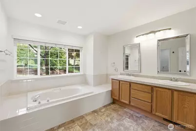 4642 SE Parsons Green Court, Port Orchard, WA 98367 - Photo 15