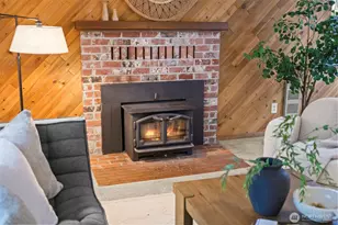 940 9 Ave, Fox Island, WA 98333 - Photo 7
