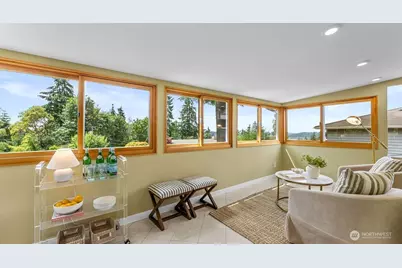 5059 116th Avenue SE, Bellevue, WA 98006 - Photo 9