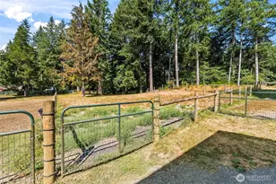 7925 Thornburg St SW, Olympia, WA 98512 - Photo 35
