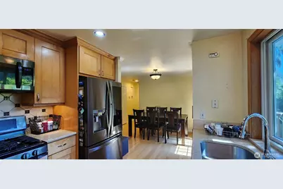 10501 160th Court NE, Redmond, WA 98052 - Photo 11