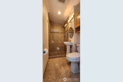10501 160th Court NE, Redmond, WA 98052 - Photo 19