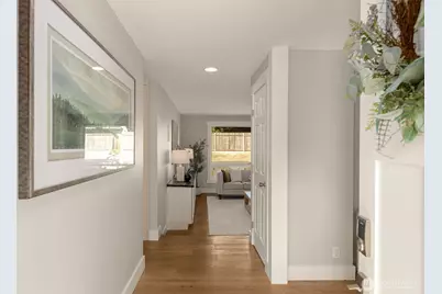 4253 189th Avenue SE, Issaquah, WA 98027 - Photo 3