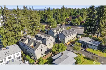 14610 Corliss Avenue N #B, Shoreline, WA 98133 - Photo 27