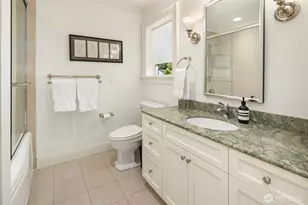 2018 Broadmoor Dr E, Seattle, WA 98112 - Photo 27