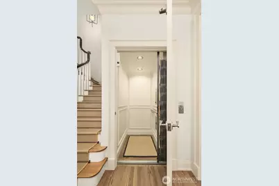 2018 Broadmoor Drive E, Seattle, WA 98112 - Photo 15
