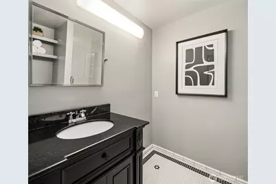 2301 Rosemont Place W, Seattle, WA 98199 - Photo 33