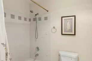 12056 15th Ave NE, Seattle, WA 98125 - Photo 17