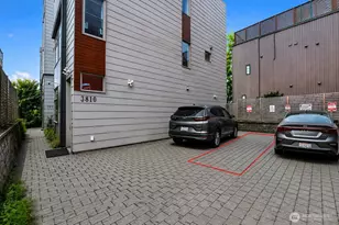 3812 Whitman Ave N, Seattle, WA 98103 - Photo 3