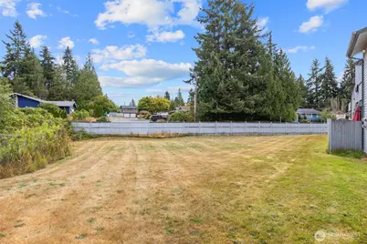 8823 Holly Drive #L101, Everett, WA 98208 - Photo 29