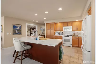 239 4th Avenue S #202, Edmonds, WA 98020 - Photo 17