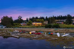 2682 Sunlight Beach Rd, Clinton, WA 98236 - Photo 3