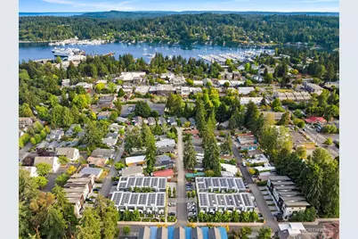 519 Madrona Avenue NE #4, Bainbridge Island, WA 98110 - Photo 25