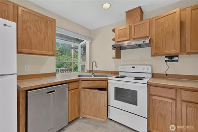 17213 120th Place NE, Arlington, WA 98223 - Photo 9