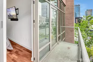 10610 NE 9th Pl, Bellevue, WA 98004 - Photo 33