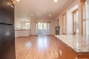 3627 Lombard Ave, Everett, WA 98021 - Photo 9