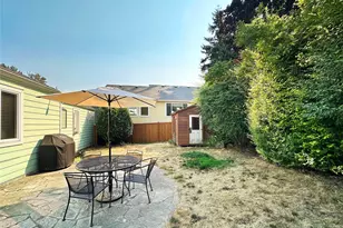 7471 Corliss Ave N, Seattle, WA 98103 - Photo 13