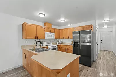 17602 26th Avenue E #3, Tacoma, WA 98445 - Photo 9