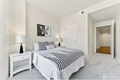 500 106th Avenue NE #1205, Bellevue, WA 98004 - Photo 27